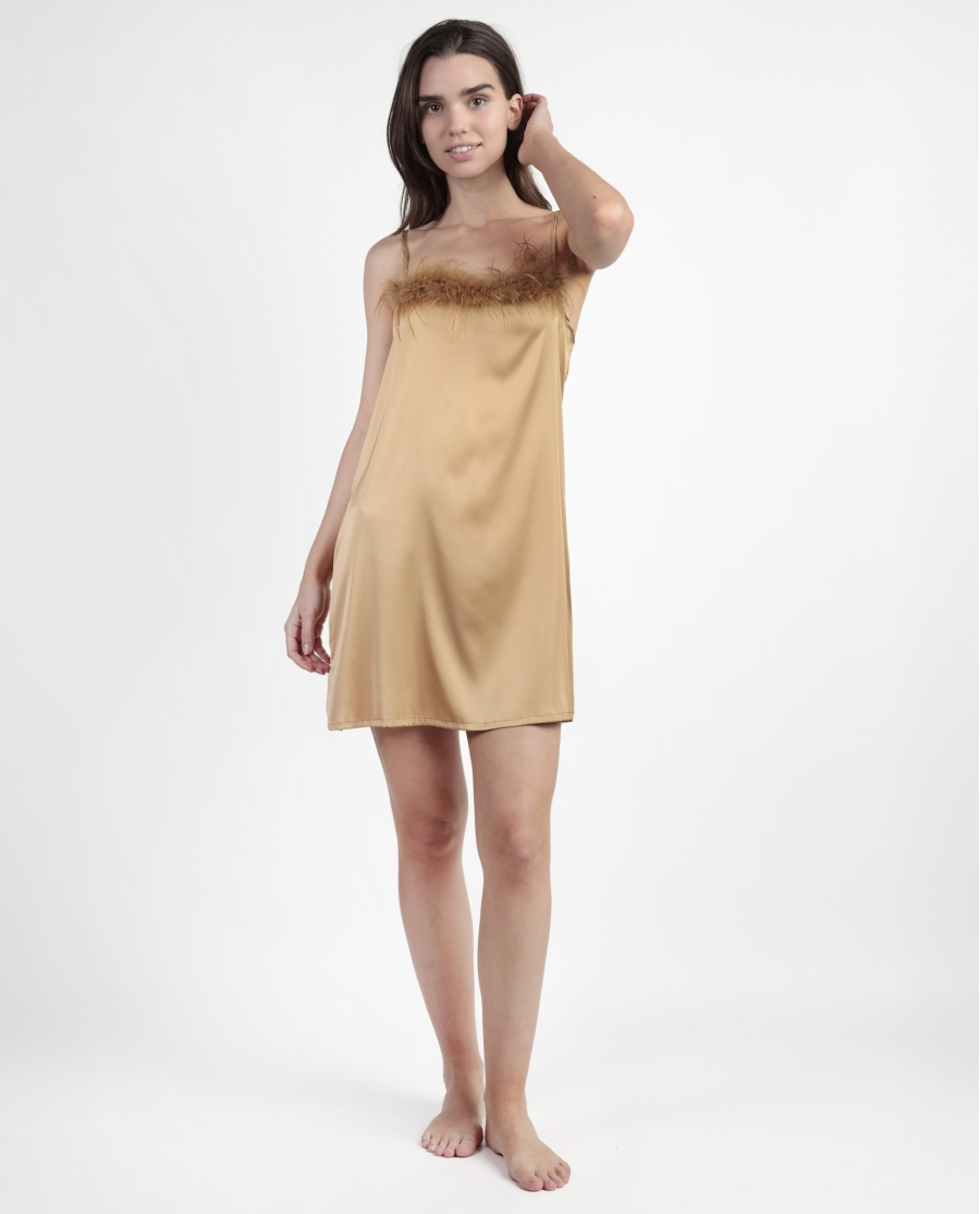 Camisa em Cetim com Plumas Dourada