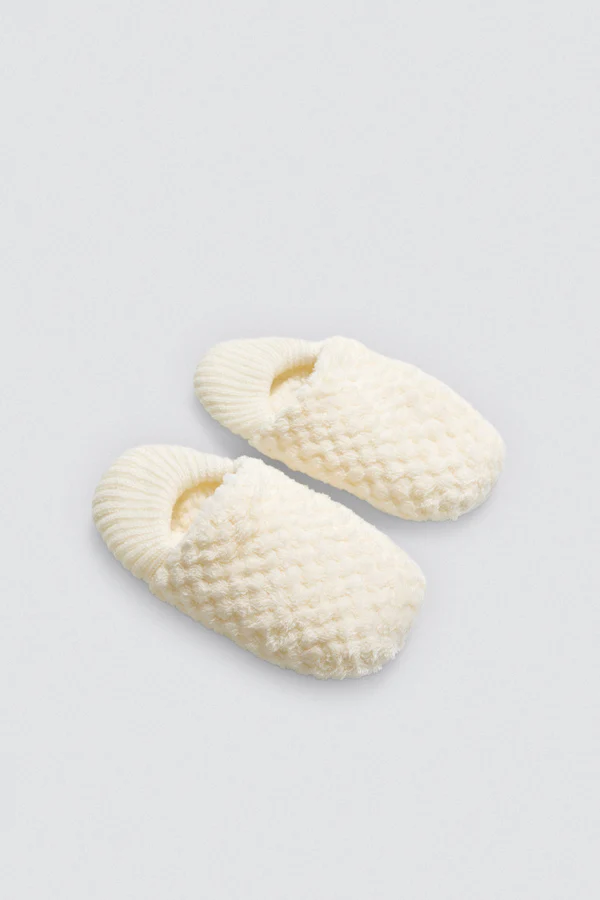 Meia Pantufa Antiderrapante com Pêlo