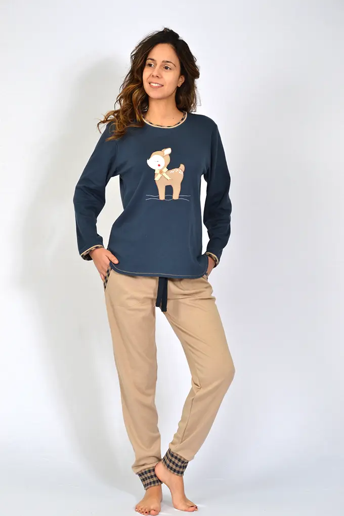 Pijama de Senhora com Carda Bamby