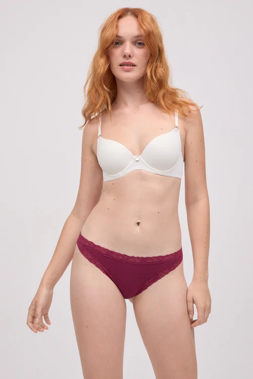 String Algodão Com Renda Grenate