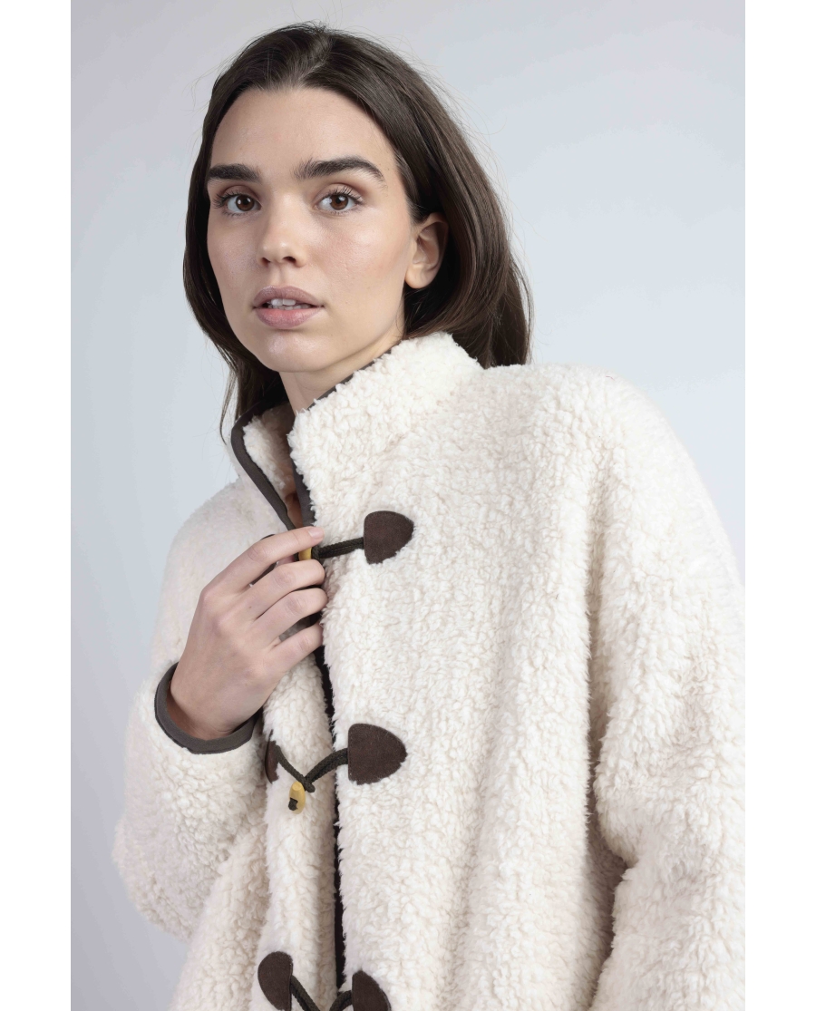 Casaco de Pêlo com Botões